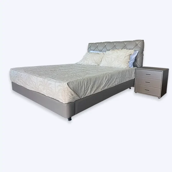 Monte Cristo Leather Bed Setting – 3-Piece with Bed Frame and 2 Bedside Tables - Image 4